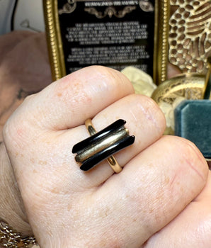 Vintage Sarah Coventry 1979 Ring